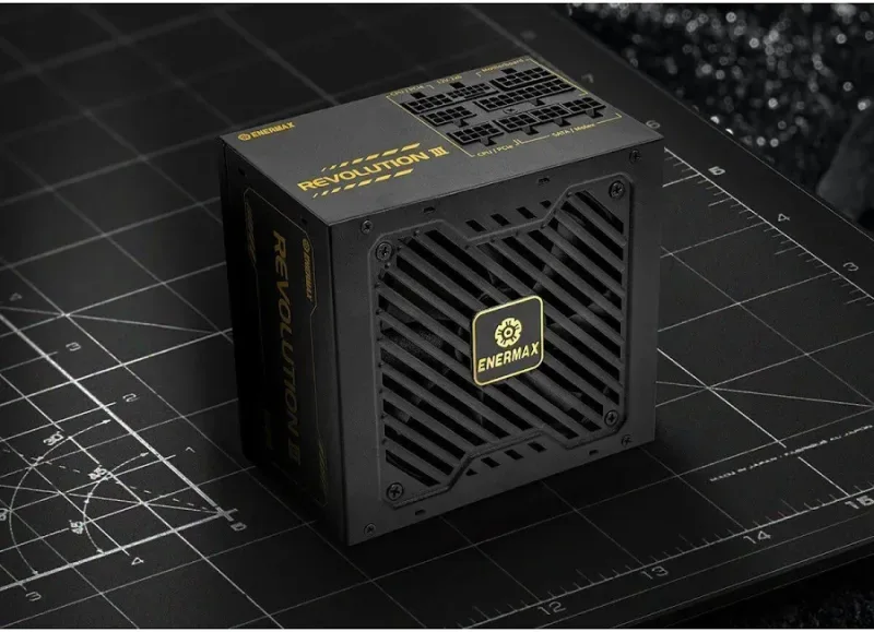 REVOLUTION III alimentation modulaire 750 watt - image 4