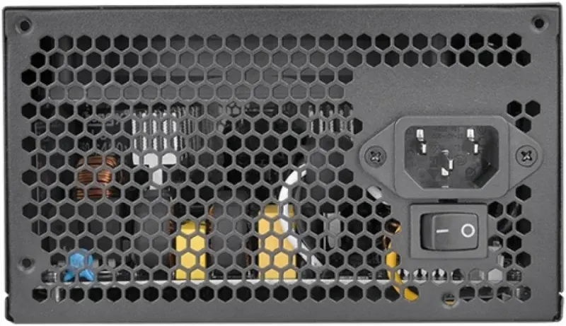 Alimentation Thermaltake 650 W 80 PLUS, modèle PS-TRS-0650NNSAWE-2, protection avancée - image 2