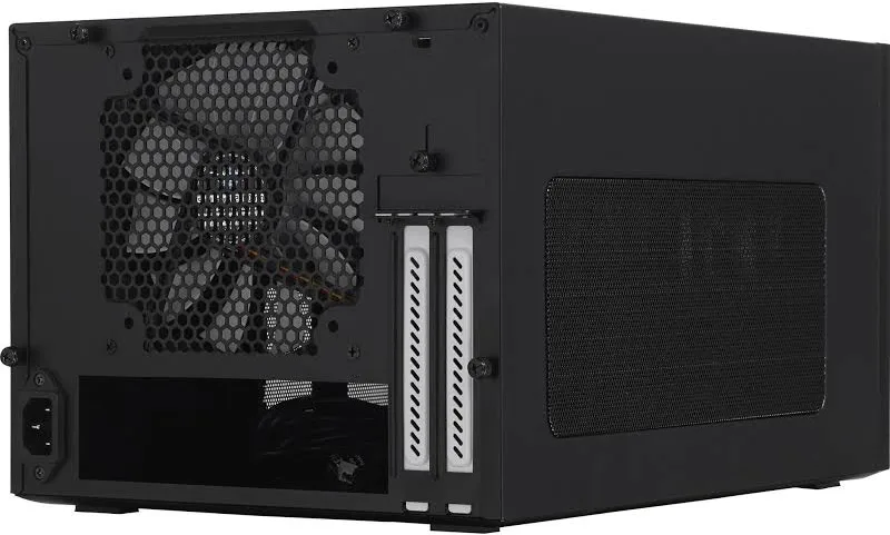 Fractal Design Node 304 ITX - vue 3
