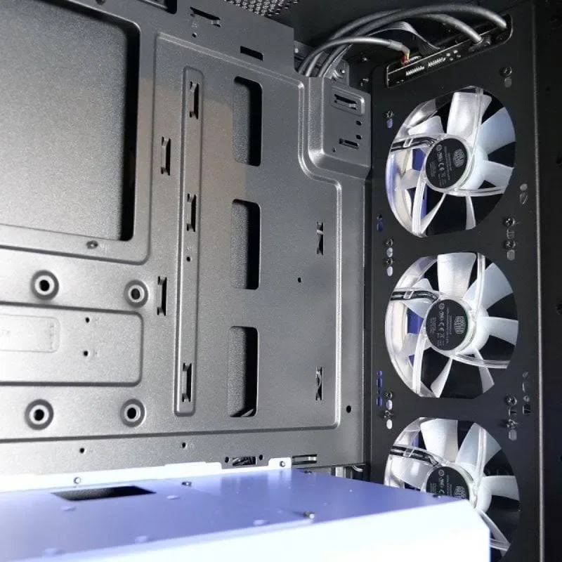 Millenium MM1 ATX RGB - vue 4