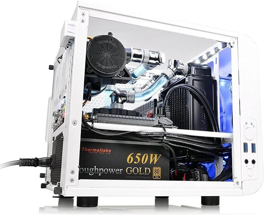 Thermaltake Core V1 mITX - vue 3