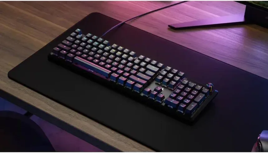 Corsair K70 Core Noir - vue 3