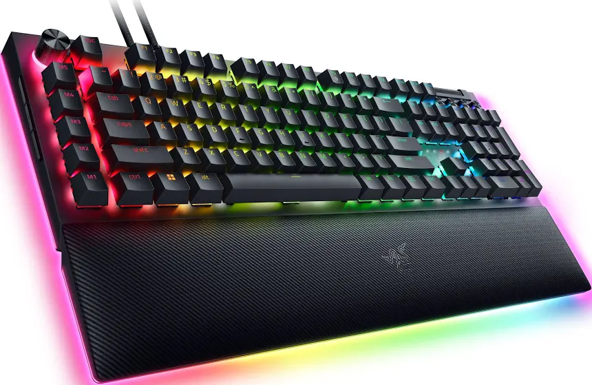 Razer BlackWidow V4 Pro RGB Noir - vue 3