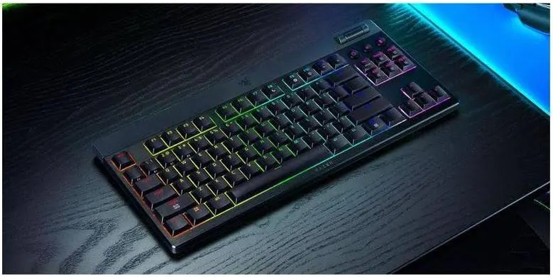 Razer BlackWidow V4 TKL LP HyperSpeed Orange - vue 5
