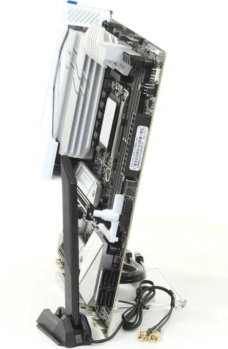 ASUS ROG STRIX B760-G GAMING WIFI image 3
