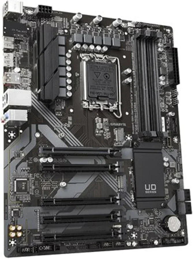 GIGABYTE B760 DS3H image 3
