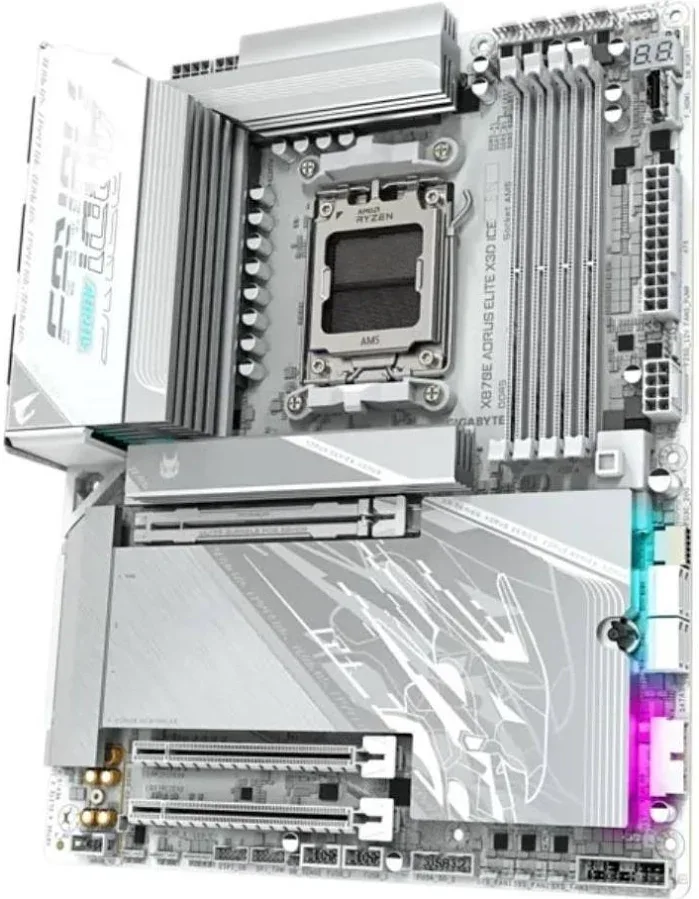 GIGABYTE X870E AORUS PRO X3D ICE image 3