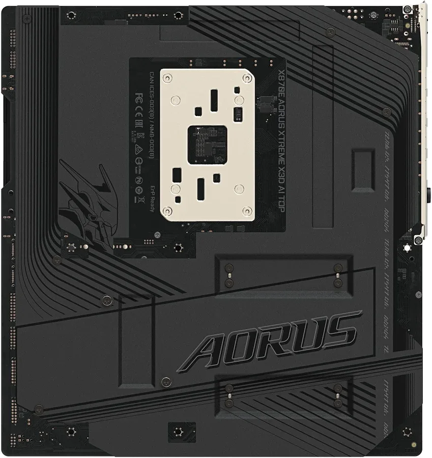 GIGABYTE X870E AORUS XTREME X3D AI TOP image 3