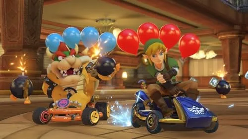 Console Nintendo Switch - Modèle OLED • Blanc + Mario Kart 8 Deluxe (Pré-installé) + 12 mois dabonnement NSO (Code) - vue 3