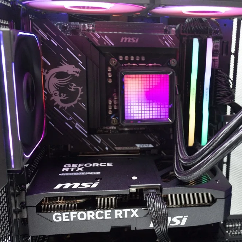 PC de bureau PcCom Imperial Ultra 7 270K Plus RTX 5070 - vue 2