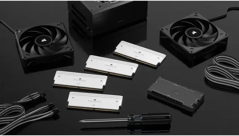 Corsair Dominator Titanium 96 Go Kit 2x48Go DDR5 6600 MHz RGB - vue 3