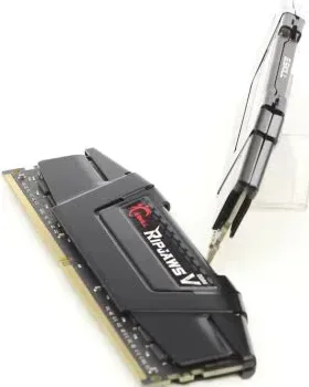 G.Skill 32 Go Kit 2x16Go DDR4 3600 MHz - vue 5
