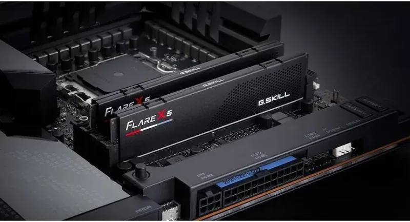 G.Skill 32 Go Kit 2x16Go DDR5 6000 MHz - vue 3