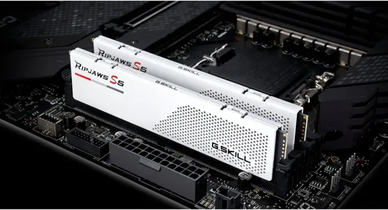 G.Skill 64 Go Kit 2x32Go DDR5 5600 MHz - vue 3