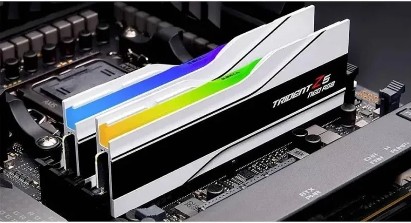 G.Skill Trident Z Neo 32 Go Kit 2x16Go DDR5 6000 MHz RGB - vue 5