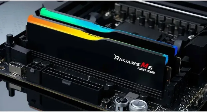 G.Skill Trident Z5 32 Go Kit 2x16Go DDR5 6800 MHz - vue 3