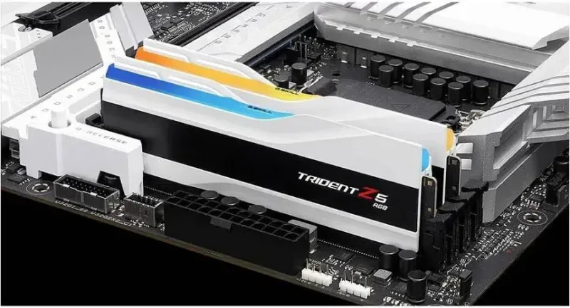 G.Skill Trident Z5 RGB 64 Go Kit 2x32Go DDR5 6000 MHz - vue 5