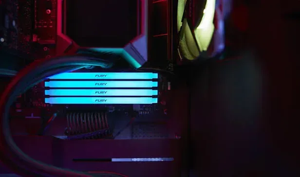 Kingston Fury Beast RGB 8 Go DDR4 3600 MHz - vue 4