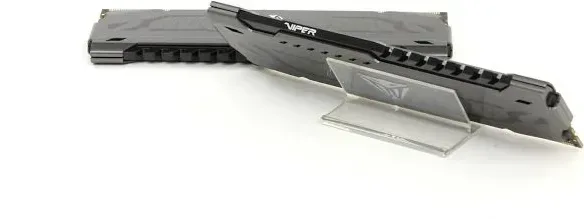 Patriot Viper Steel 16 Go Kit 2x8Go DDR4 3200 MHz - vue 5