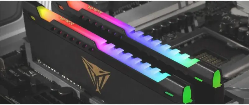 Patriot Viper Steel RGB 16 Go Kit 2x8Go DDR4 3600 MHz - vue 5