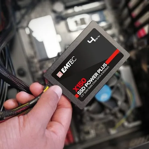 EMTEC X150 Power Plus SSD 4 To - vue 3