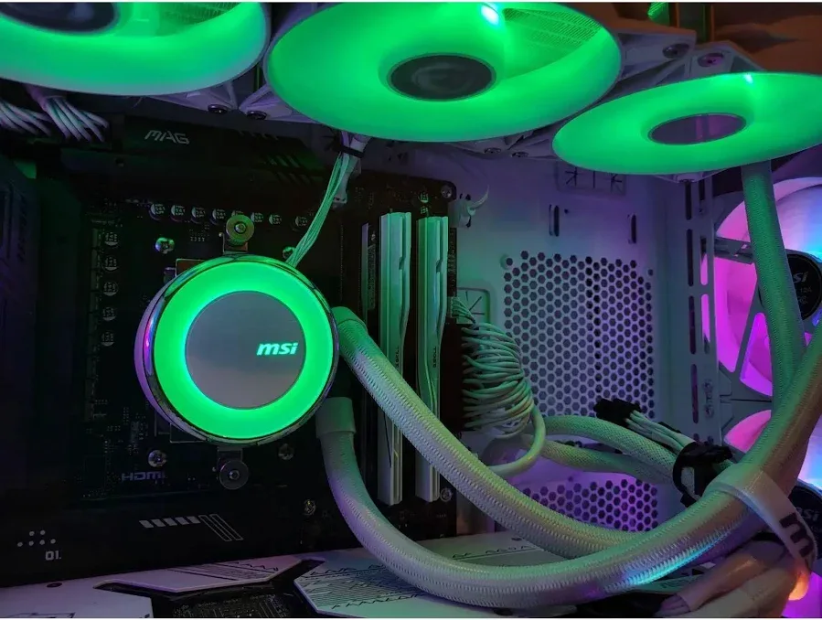 MSI MAG CORELIQUID E240 240mm Noir - vue 5